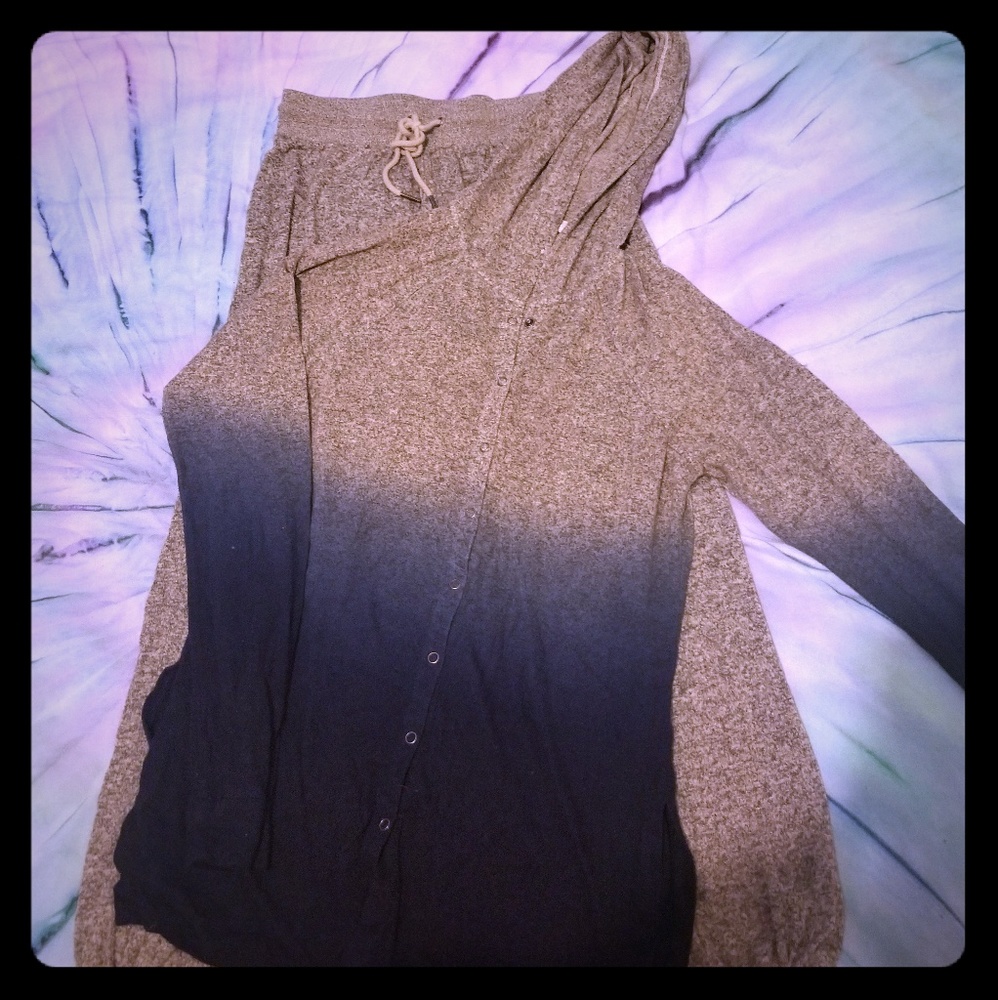 Out From Under Lounge Set